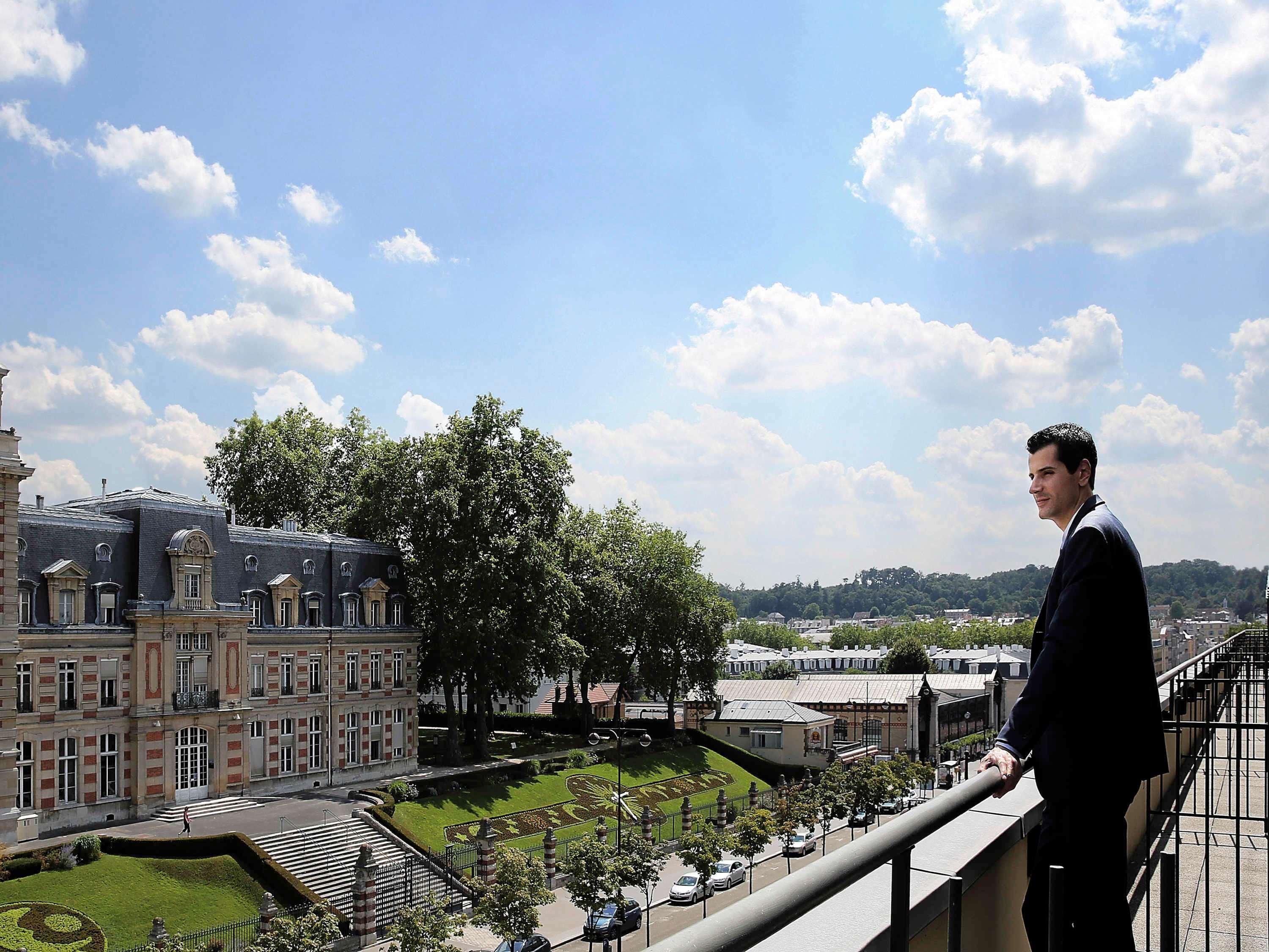 Mgallery Le Louis Versailles Chateau Exterior foto